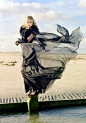 Kayt Jones. UK Harpers Bazaar January 2009@北坤人素材