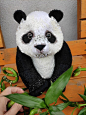 手工刺绣熊猫包
