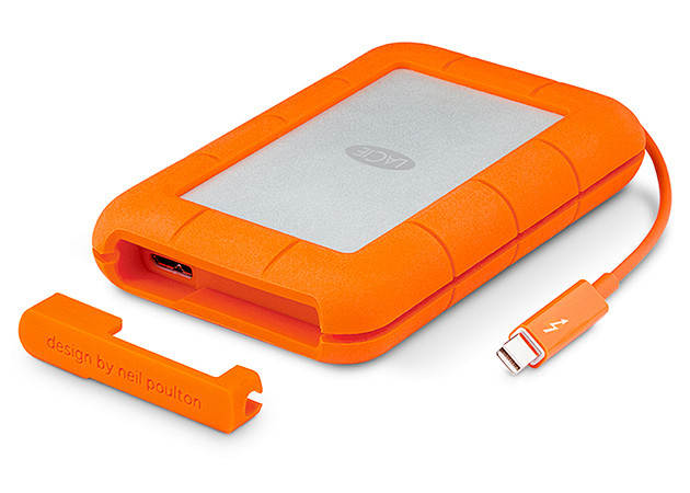 看见亮眼的橙色塑胶，就知道这个硬碟是 L...