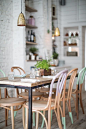 Hally's | London