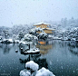 雪中美景，京都金阁寺