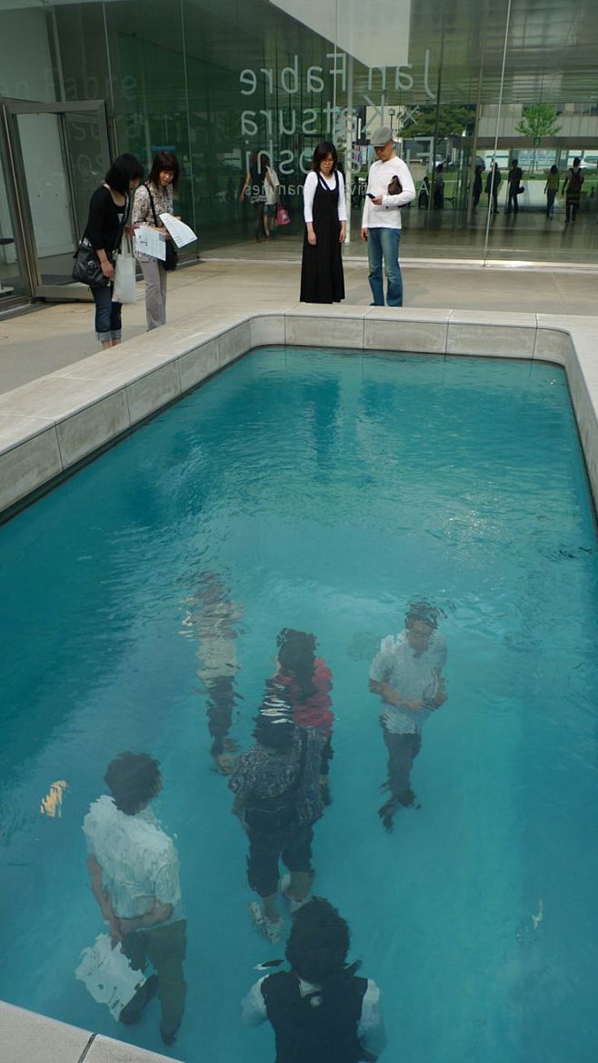 Leandro Erlich