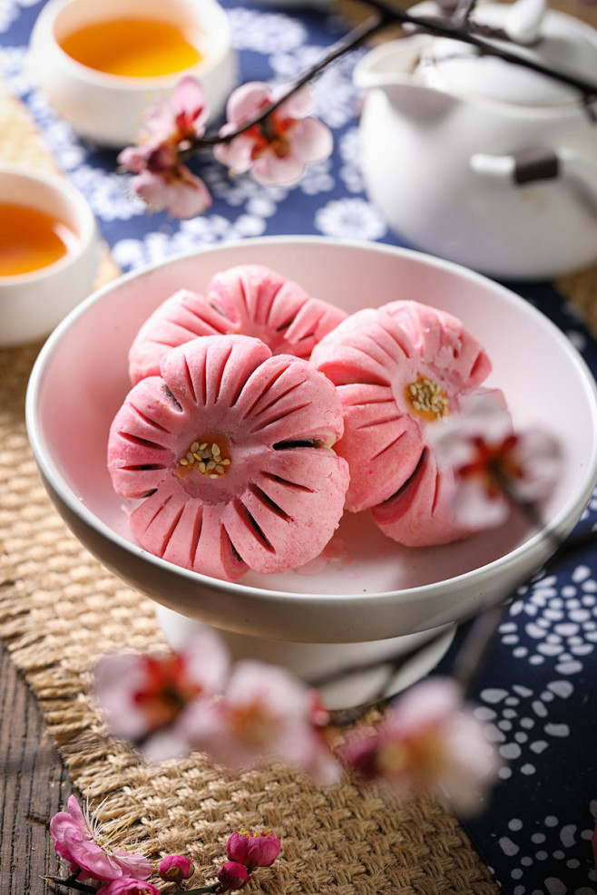 火昼七从聽白先生转采于2020-09-27 17:06:39梅花酥梅子金黄杏子肥,麦