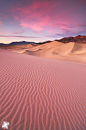 沙漠之梦 - 粉红色的沙丘，死亡谷国家公园，加州，美国