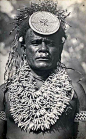 Solomon_Islands_chief_wearing_a_spectacular_porpoise_tooth_chest_ornament_and_kap-kap,_Florida_or_Malaita.jpg (471×762)