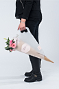 Flower packaging : The future of flower packaging.As a school project we were given a brief from Swedbag to update the flower packaging from todays solution. The packaging should work as a whole concept and be more environmentally friendly and give the co