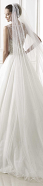 PRONOVIAS 2015 Glamour Bridal Collection