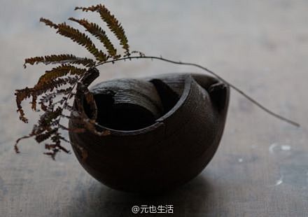 物尽其用，自在物华；明心净气，心有莲台。...