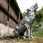 英国艺术家 Ptolemy Elrington 用废弃汽车轮毂和其他金属零件制作的动物雕塑作品。（IG：hubcapcreatures） ​​​​
