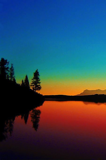  秋日落在Calaita湖 - 特伦蒂诺...