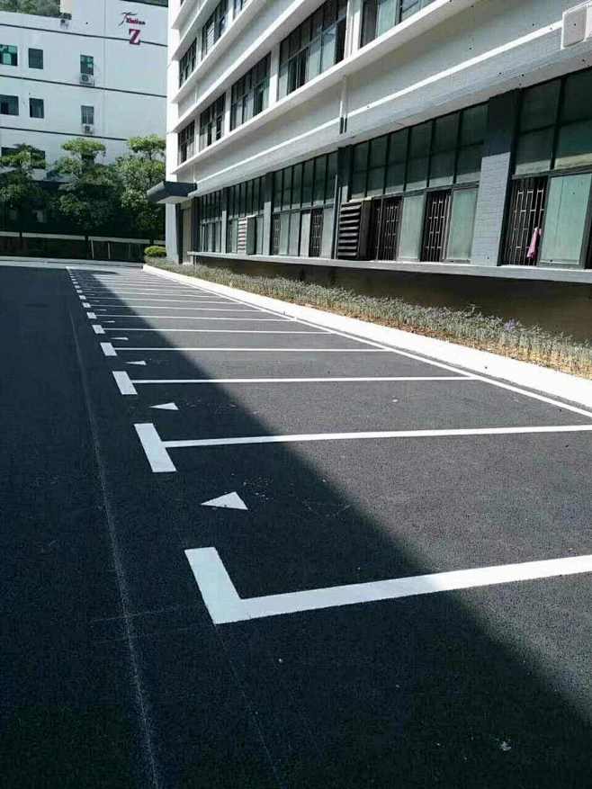 停车场划线的搜索结果_百度图片搜索