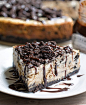 Peanut Butter Oreo Cheesecake