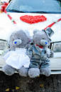 熊玩具的装饰婚庆用车