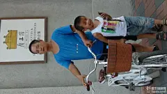 下午16：:0左右，乘坐13路公交车直达天津火车站，坐上了天津开往北戴河的火车，...