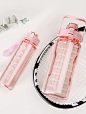 1 pieza 2000ml o 750ml transparente de plástico Botella de agua , con estampado de slogan Botella de agua deportiva para interior & exterior | Moda de Mujer | SHEIN México