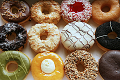 凉风子采集到食·Donuts甜甜圈
