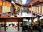 带着课题去旅行——藏传佛教寺院建筑特色(非常感谢陈小蕾同学的投稿）
路线：天津--四川 甘孜藏族自治州 海螺沟 稻城亚丁 成都2010年9月我们班（环境设计专业）从天津奔到四川的甘孜藏族自治州开始了为期半个月的采风课程。所谓采风，就是到了一个地方，开阔视野，拍拍照，还有一个5000字的艺术实践采风报告。我们的专业是环境艺术设计，老师带我们去的多为藏传佛教寺院，给我们的题目是：藏族的建筑特点。我对宗教很感兴趣，此次有机会前往我国地处边隘高原的藏区，是一段宝贵的生活体验和艺术......