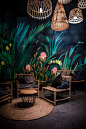 Bar Palmier : Jungle illustration printed on wallpape to decorate the interior of the lounge area of a wine bar.