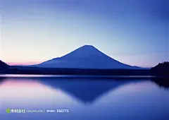 富士山唯美的风景壁纸素材