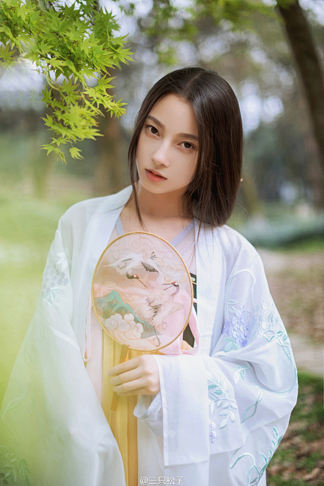即使夏去，时光的梗上，依然会花开满径，岁...