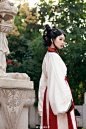 汉服超话
-「秋风何冽冽
白露为朝霜」
今日#小雪#
Model.白雀知更超话
Photographer.@拍照的橘子小姐
Makeup.@会梳头的圆 ...展开全文c
