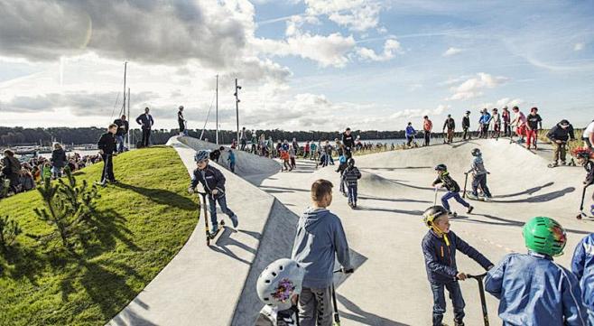 丹麦莱姆维滑板公园，多功能城市公园   ...