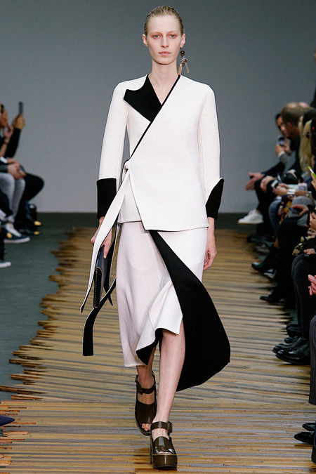 Céline 2014 FW 针织勾勒出...