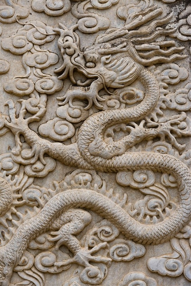 龙纹浮雕中国风背景素材