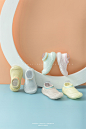 婴儿鞋子地板袜静物拍摄母婴用品婴儿用品袜子场景拍摄产品摄影