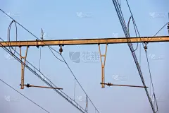 车站月台,电缆,天空,水平画幅,无人,铁轨轨道,户外,十字路口,运输,迷惑