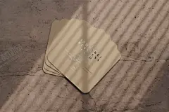 名片样机 【酷图网】名片样机,名片模板样机,名片展示样机,高端名片,名片,名片设计模板,名片设计素材,简约名片设计,名片贴图样机,卡片样机,卡片展示样机,mockups,样机,智能对象,贴图,提案,样机模板展示,VI样机,样机素材,包装样机,VIS样机,高端,便签样机,礼品卡样机