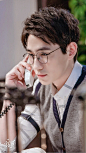 #朱一龙镇魂# 
沈老师的新衣服 ​​​​
沈巍