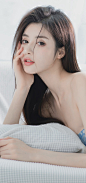 国潮 #妆容#彩妆# #眼妆# #唇妆##护肤#美妆#美女#微笑#笑容#模特#医美#女装#酷#流行#时尚#珠宝#高清照片#摄影#身材#彩妆#写真#大片#意境#优雅#高级#色彩#整容#素材#海报#人物#美容#网红#护肤#性感#小清新#女模#美背#复古#甜美#性冷淡#ins#造型#法式#港风#发型#欧美#写真#仙气
