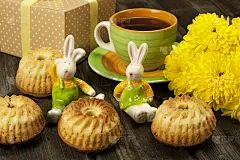 复活节松饼静物画