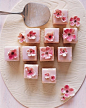 spring shOwer almOnd petits fOurs