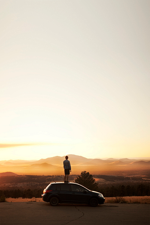 人生不过如此保持乐观积极地情绪迎着阳光一路向前