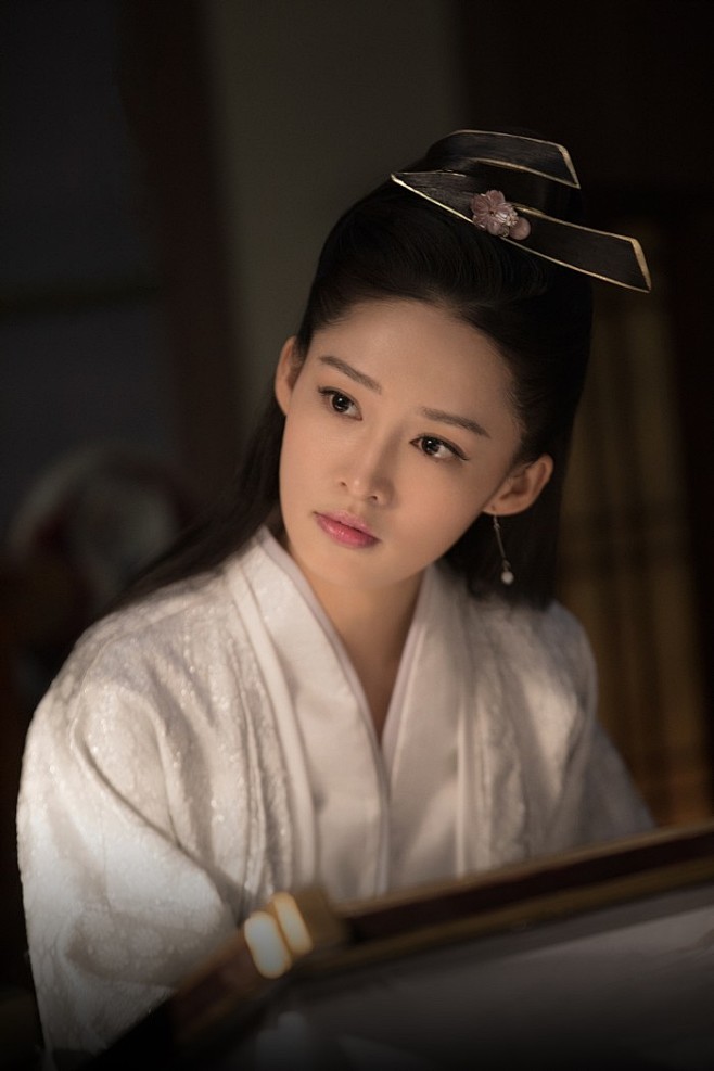 ず心星月从cxjqmwh转采于2018-06-12 15:24:13李沁  庆余年古装女ず心