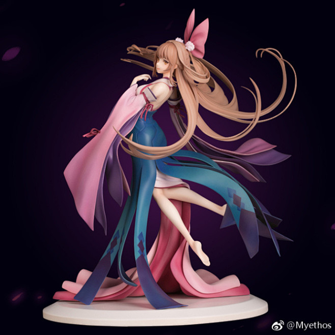 妖怪名单官博 @糖人家 超人气作品的 「妖怪名单」女主角 苏九儿手办