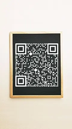 半立体如此简约---vxone创意艺术二维码，5元一张，15元一套（手机、公众号、微信名片、方格、单码）详情扫码了解！更有动态艺术码，立体艺术码出售以及最新业务——<手把手教学价值1w3的艺术码>......