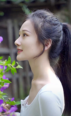奔跑的灵魂采集到美女6