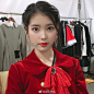 组图：前方美颜暴击！IU晒圣诞妆容清纯可爱似仙女 : 新浪娱乐讯 12月26日，IU在个人社交网站晒出多组自拍照，照片中IU梳着高马尾，眼角贴着圣诞小装饰，整个人看上去可爱清纯。