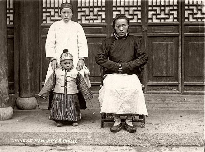 照片见证已逝的历史画面 1921年的中国...