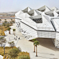 阿卜杜拉国王石油研究中心 / 扎哈·哈迪德建筑事务所 : 沙漠景观中的智能晶体