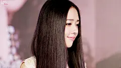 漂亮长发女神郭碧婷桌面壁纸