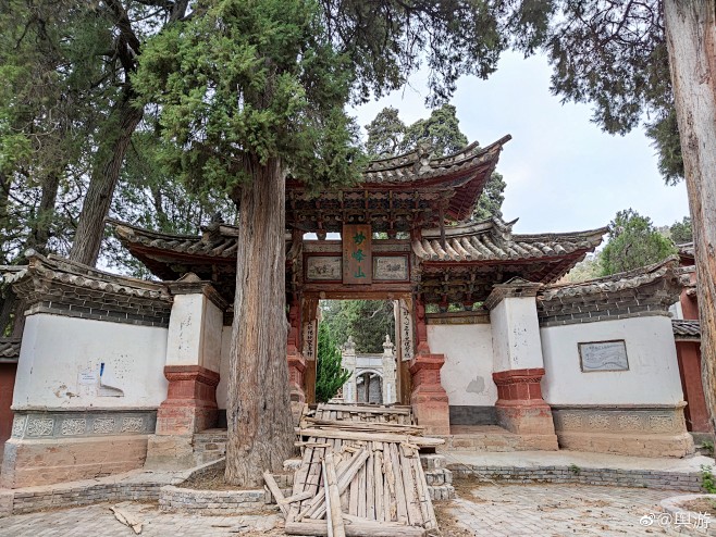 微博 – 随时随地发现新鲜事
