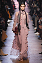 Elie Saab Fall 2018 Ready-to-Wear Fashion Show : The complete Elie Saab Fall 2018 Ready-to-Wear fashion show now on Vogue Runway.
