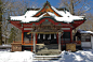 2531989-shinto-shrine-snow-drifted.jpg (1300×870)