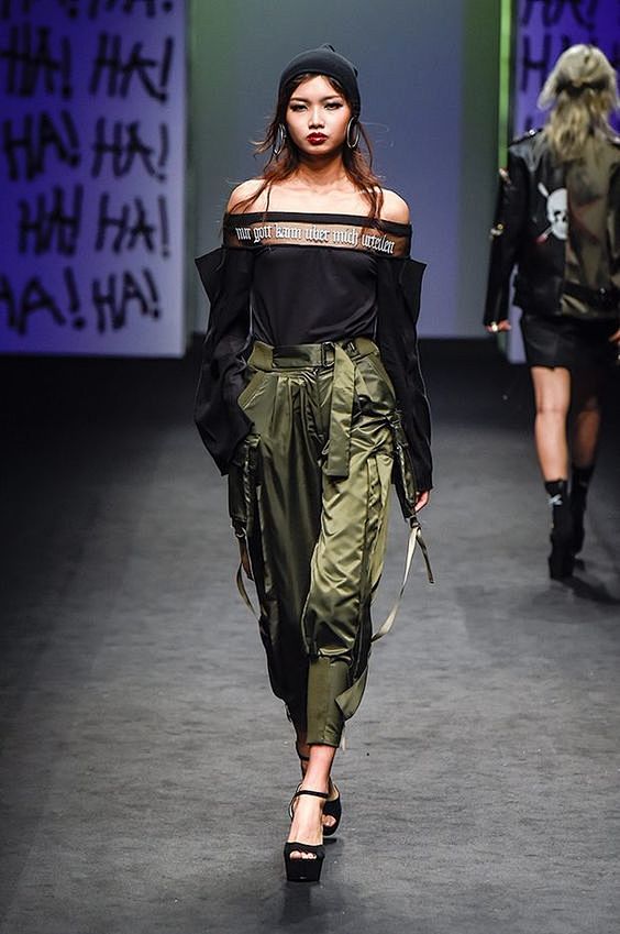 SEOUL FASHION WEEK: ...