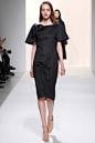 Hussein Chalayan2014秋冬高级成衣发布秀_2014巴黎时装周图片458462_