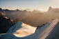 Behance 上的 top of europe | 3.842 m​​​​​​​ --- Behance 上的欧洲之巅|3.842米